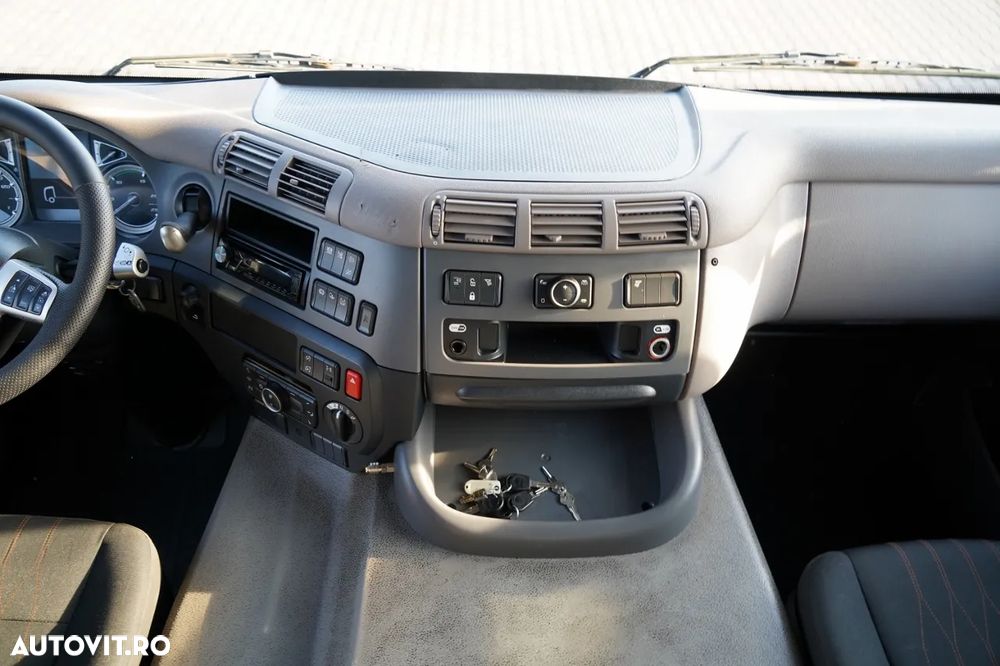 DAF CF 450 / COMBINAȚIE TANDEM / CONTAINER / 120 M3 / TRANSPORTABIL / 4X2 / REMORCA LECI / SAF / PODEA REZISTENTĂ - 32