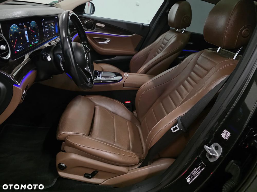 Mercedes-Benz Klasa E 300 de 9G-TRONIC AMG Line - 7