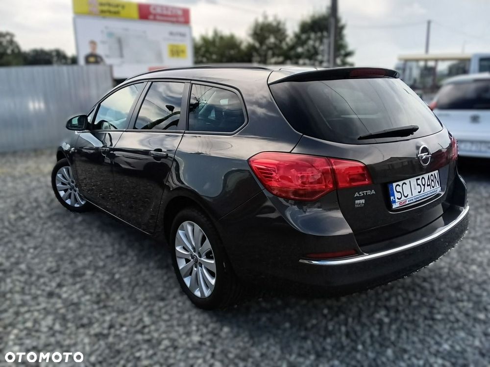 Opel Astra - 4