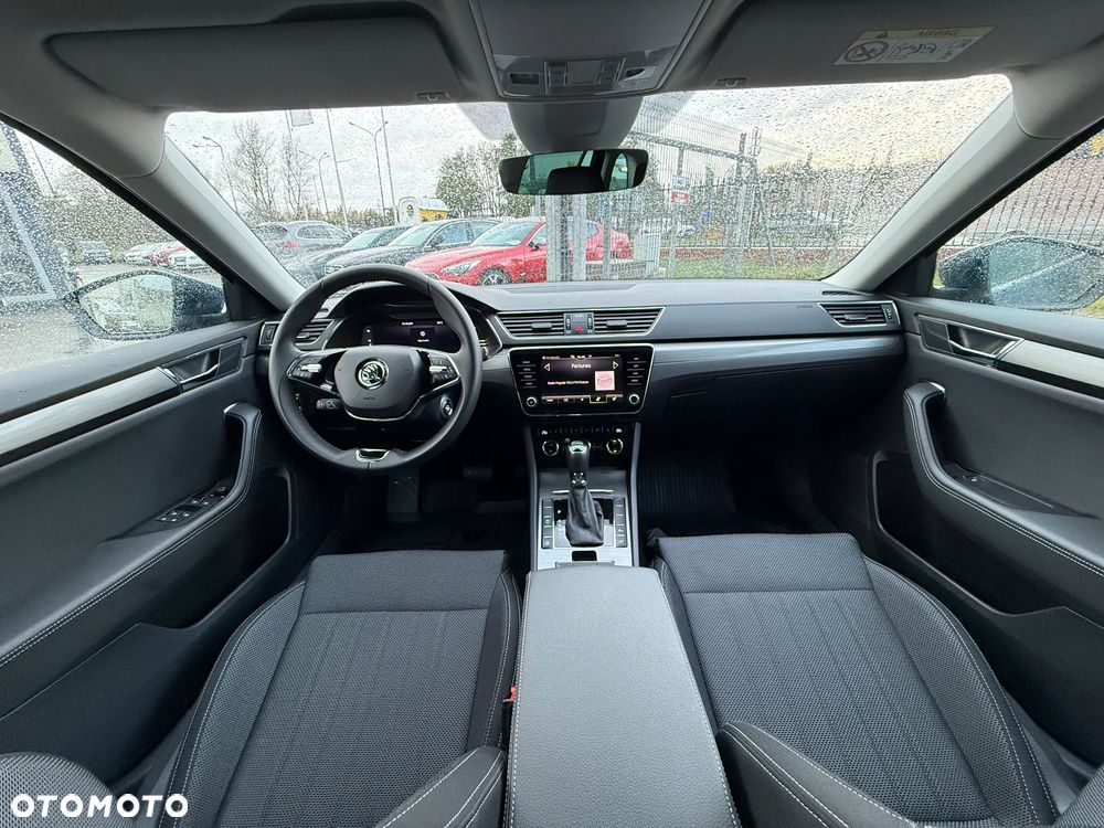 Skoda Superb 2.0 TDI SCR Style DSG - 9