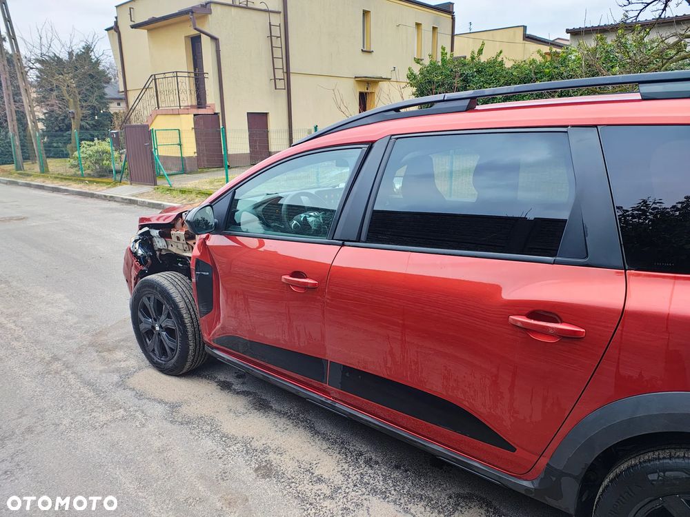 Dacia Jogger TCe 110 Extreme+ - 13