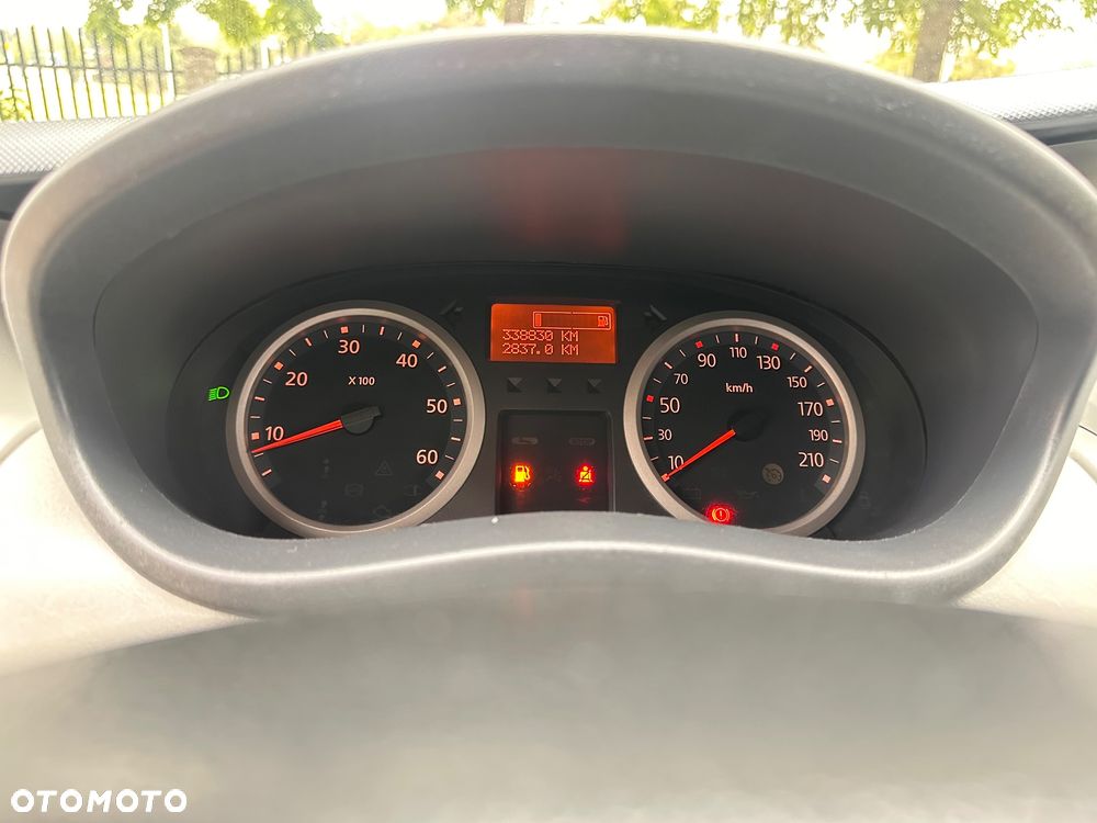 Renault Trafic Grand Passenger Expression - 9