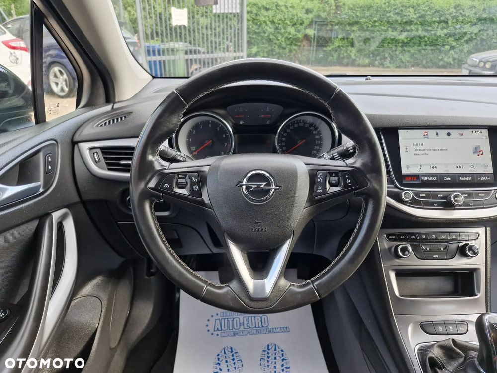 Opel Astra 1.4 Turbo Dynamic - 31
