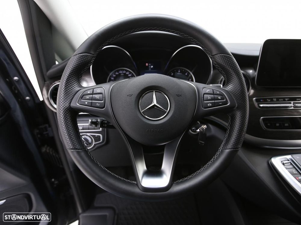 Mercedes-Benz V 250 d Compacta 4Matic 9G-TRONIC Avantgarde Edition - 22