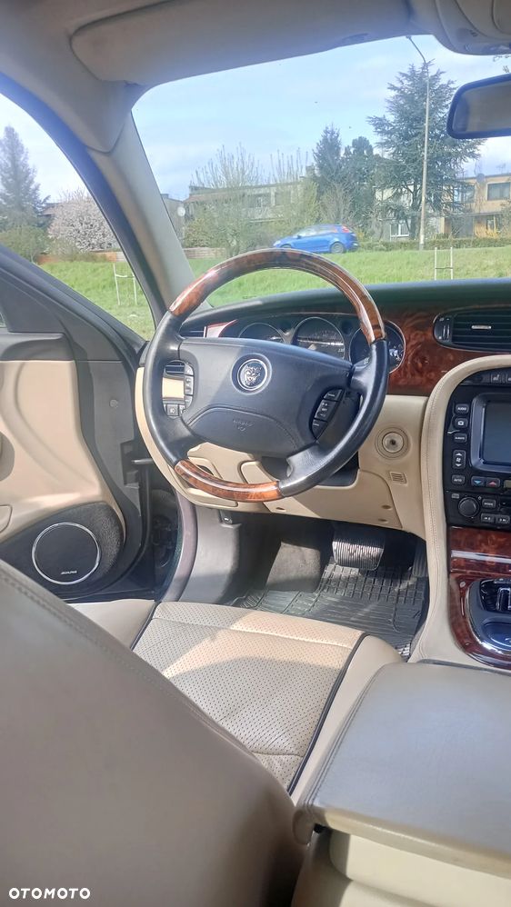 Jaguar XJ XJ6 2.7 D Executive - 37