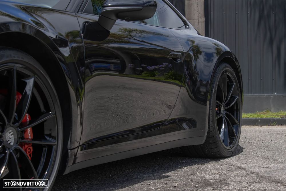 Porsche 911 (992) Carrera PDK - 11