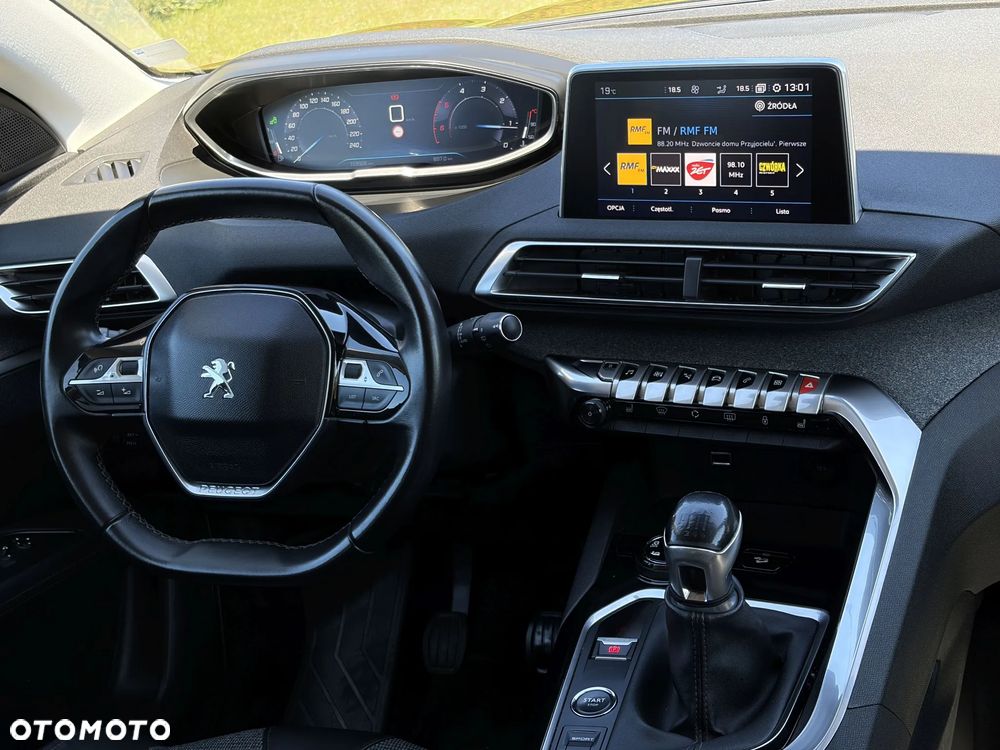 Peugeot 3008 2.0 BlueHDi Allure - 29