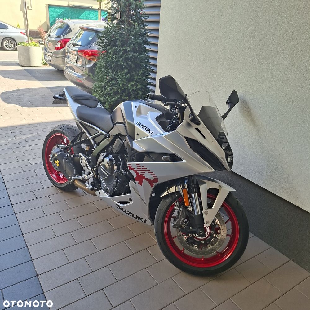Suzuki GSX-R - 3