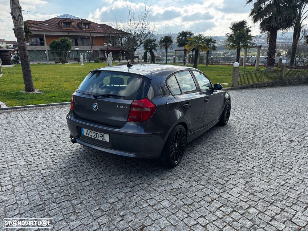 BMW 118 - 5