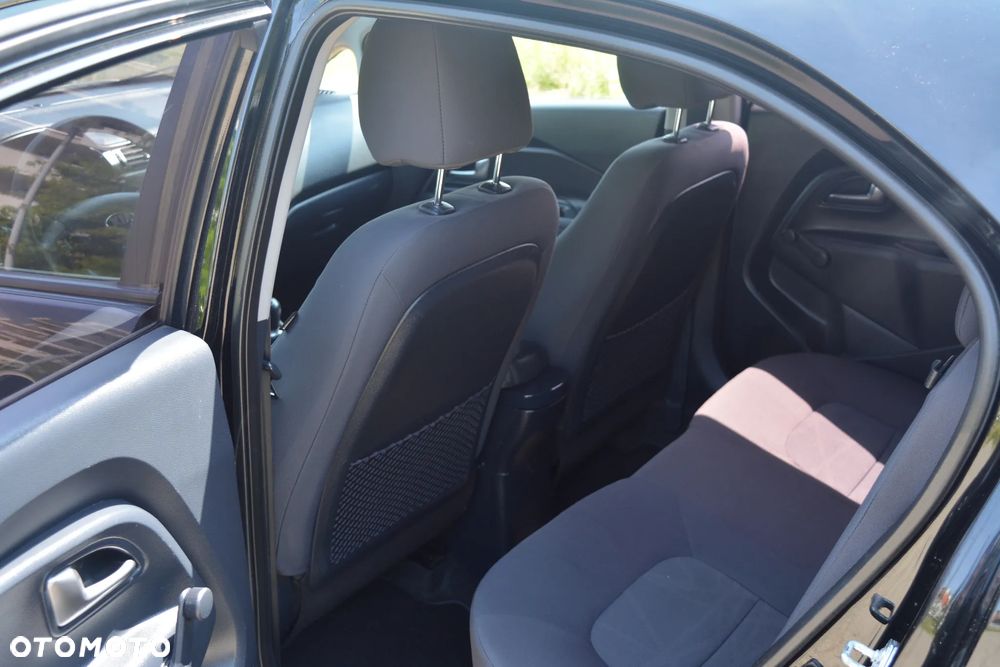 Kia Rio 1.2 Edition 7 - 19