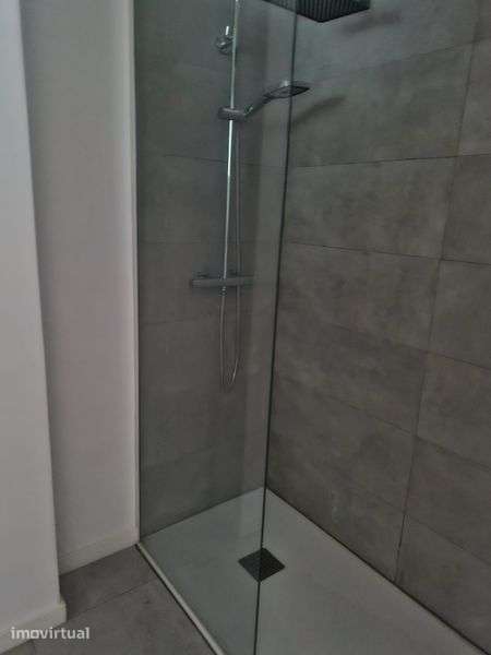 Apartamento T2, Rua Luz Soriano n10 RC Esq. - Grande imagem: 3/7