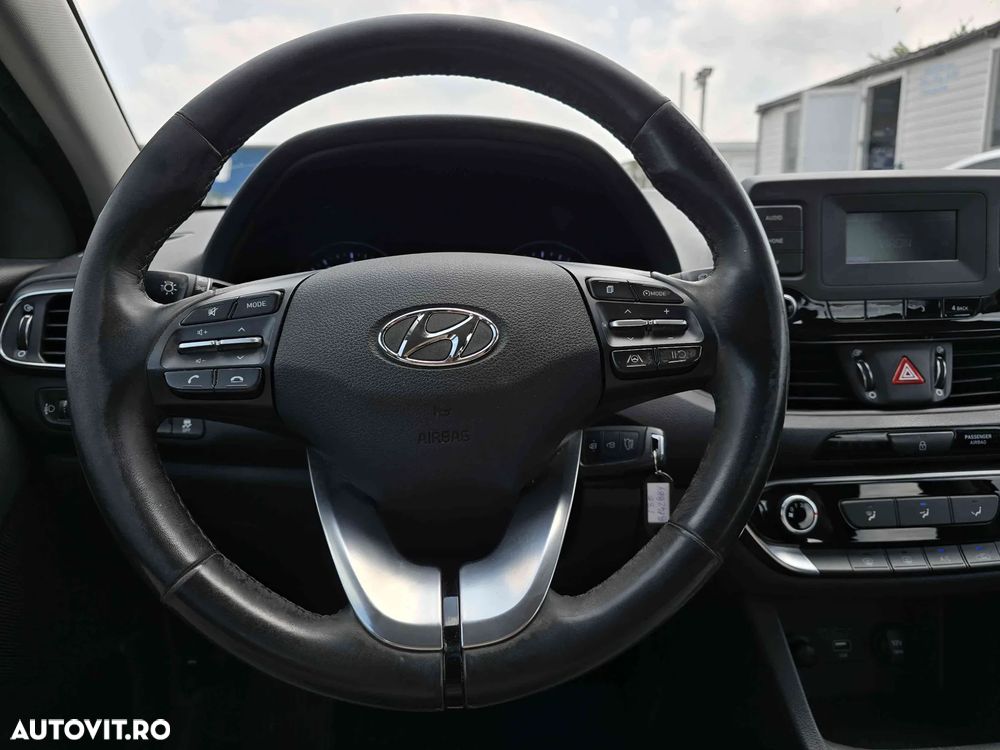 Hyundai i30 - 15