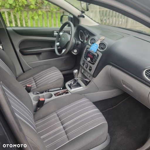 Ford Focus 1.8 TDCi Ambiente - 10