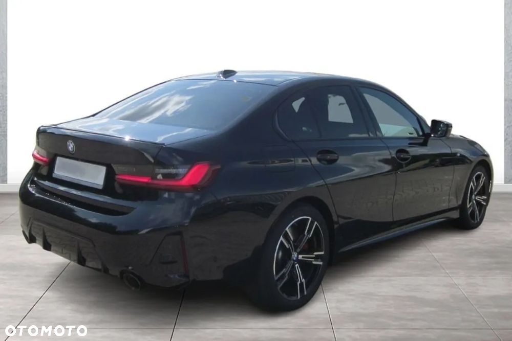 BMW Seria 3 318i M Sport - 6