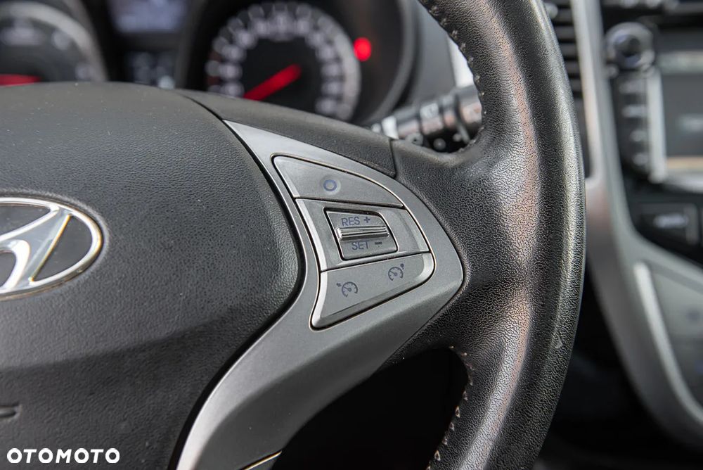 Hyundai ix20 1.6 CRDi blue YES Gold - 19