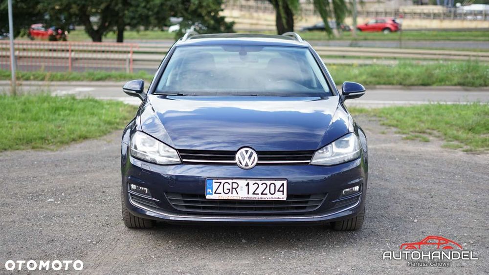 Volkswagen Golf - 2