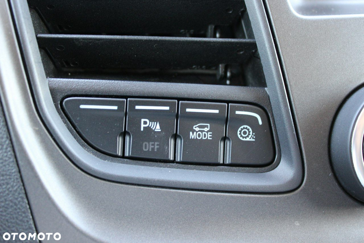 Ford Transit - 18