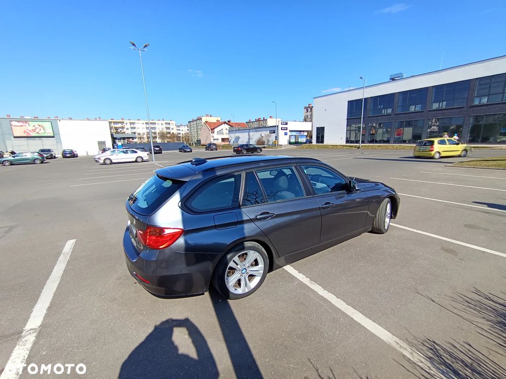 BMW Seria 3 320d DPF - 5