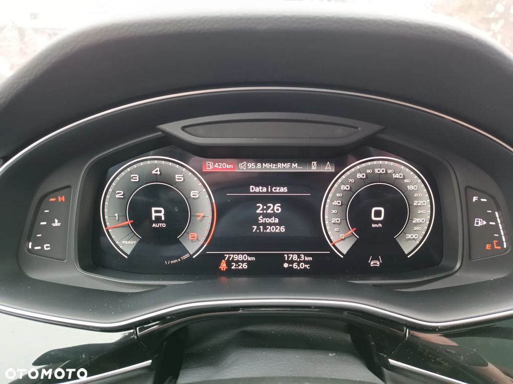 Audi Q8 55 TFSI quattro tiptronic - 31