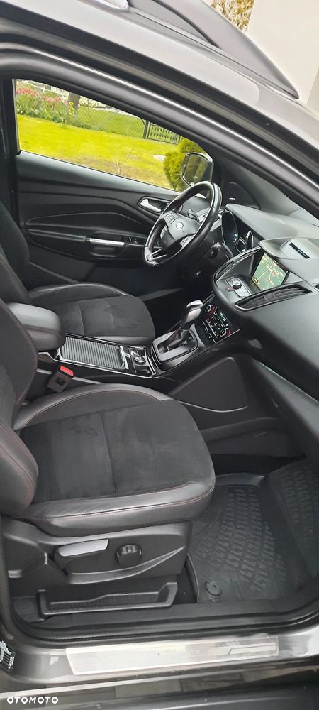 Ford Kuga 2.0 TDCi AWD ST-Line Black - 32