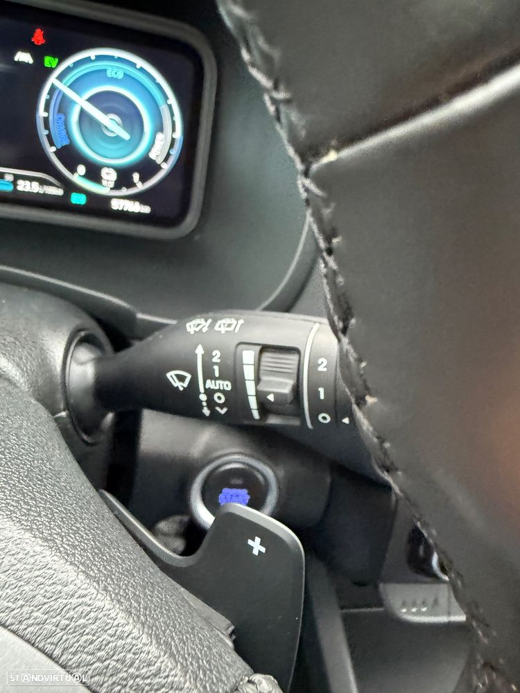 Hyundai Kauai 1.6 GDi HEV Premium Pack Plus - 24