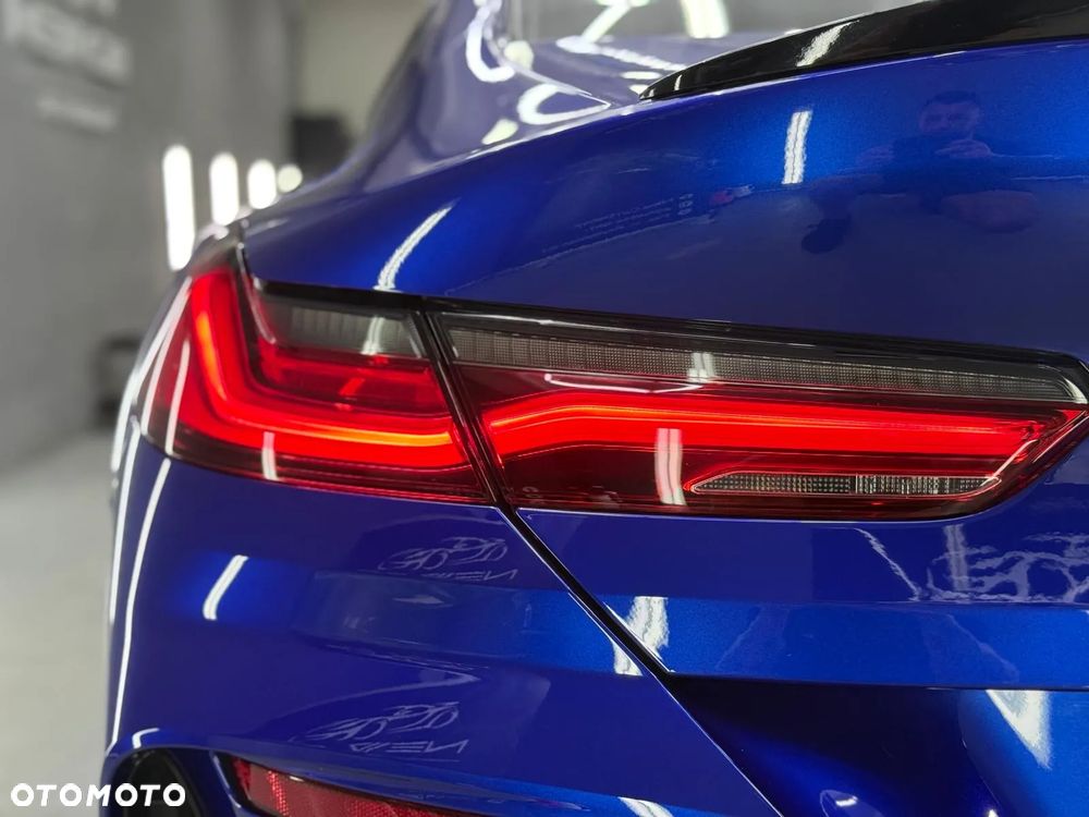 BMW Seria 8 - 7