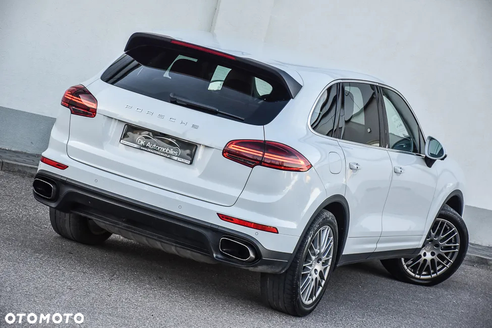 Porsche Cayenne Diesel Platinum Edition - 9