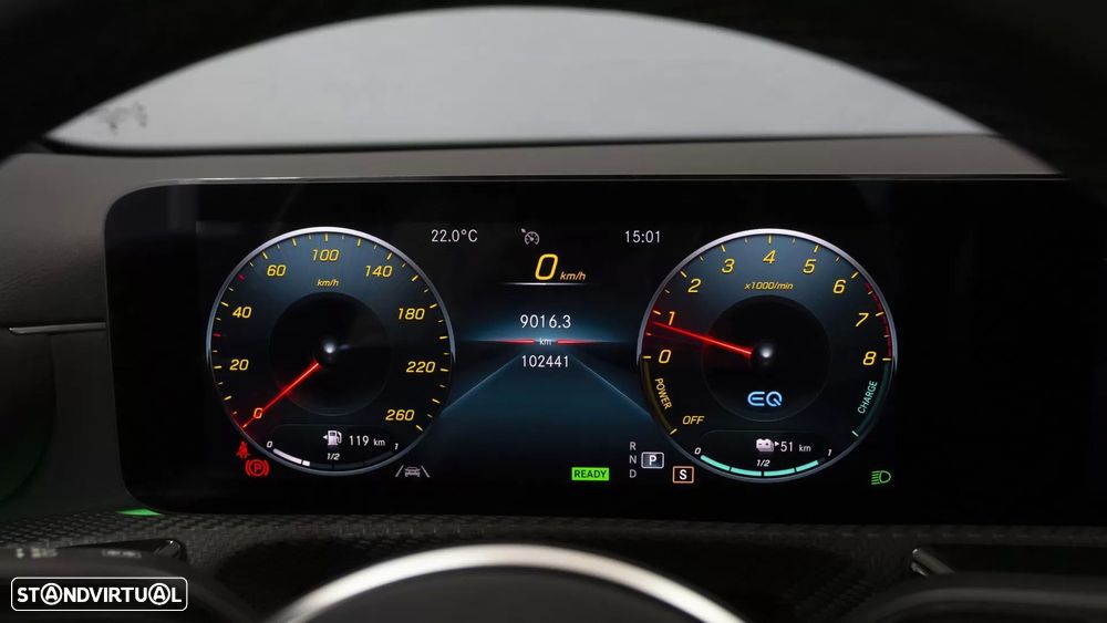 Mercedes-Benz A 250 Limousine - 23