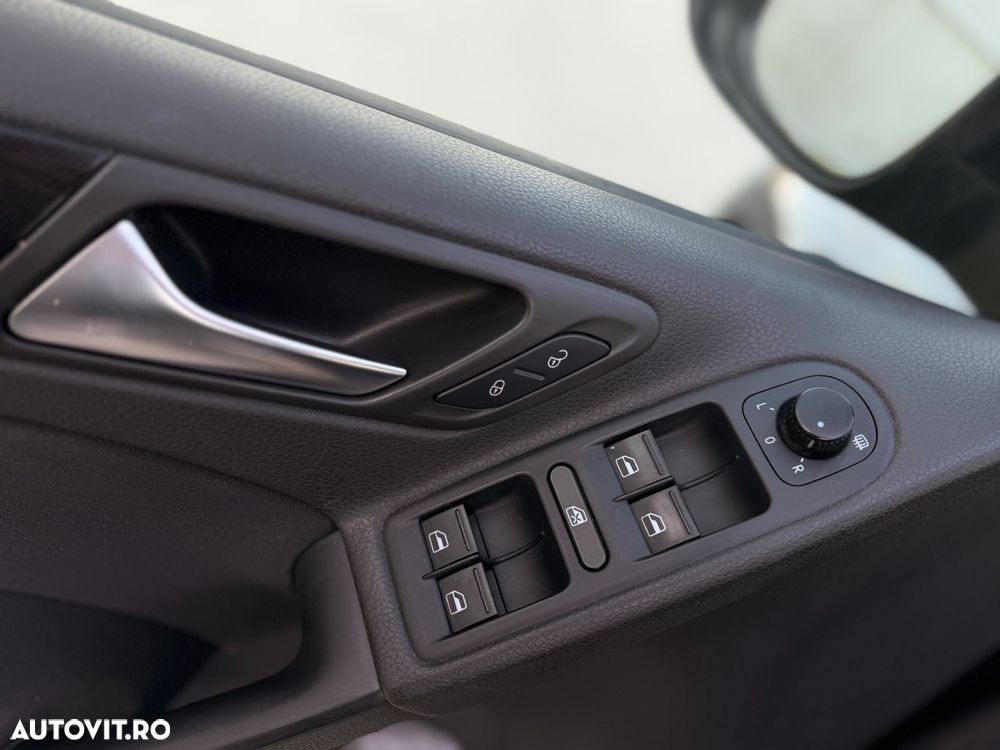 Volkswagen Golf 1.4 TSI Style - 24