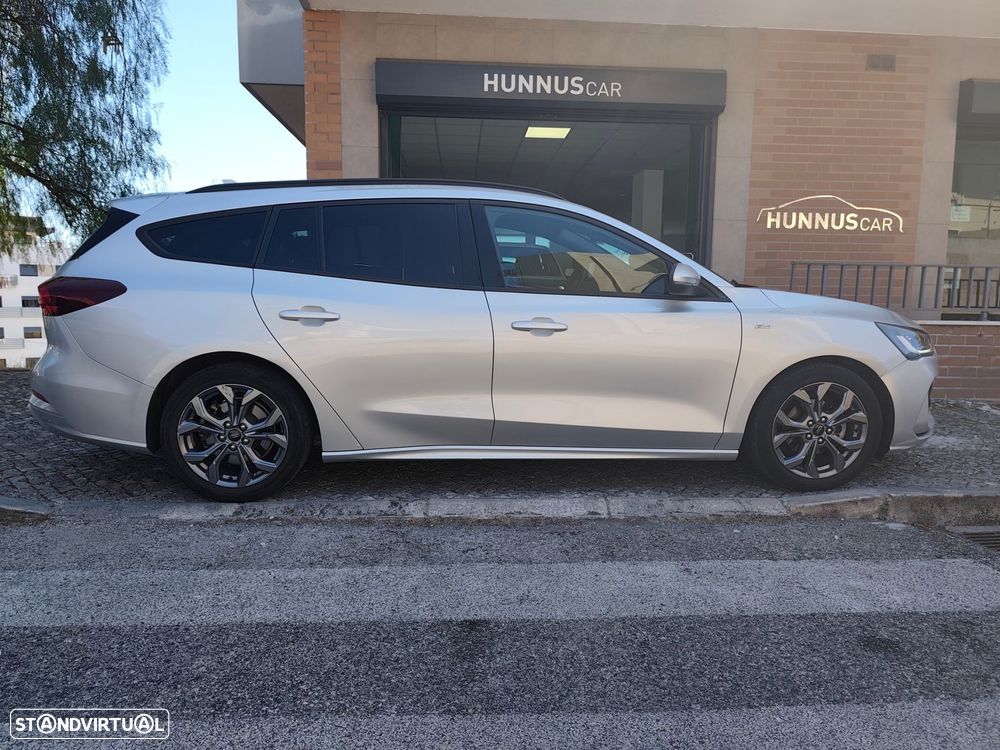 Ford Focus SW 1.0 EcoBoost MHEV ST-Line Aut. - 19