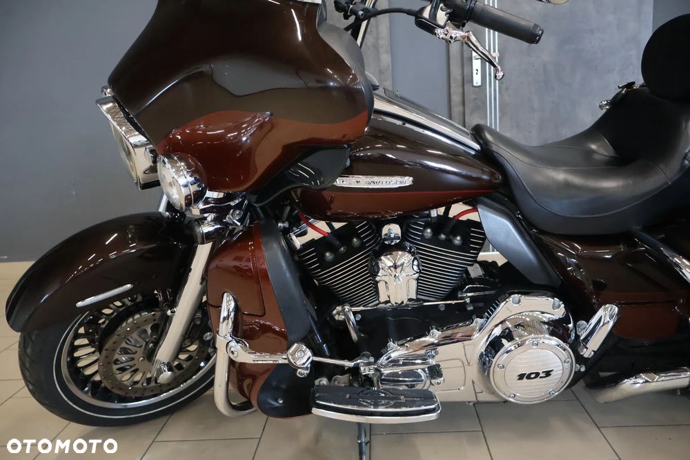 Harley-Davidson Touring Electra Glide - 24