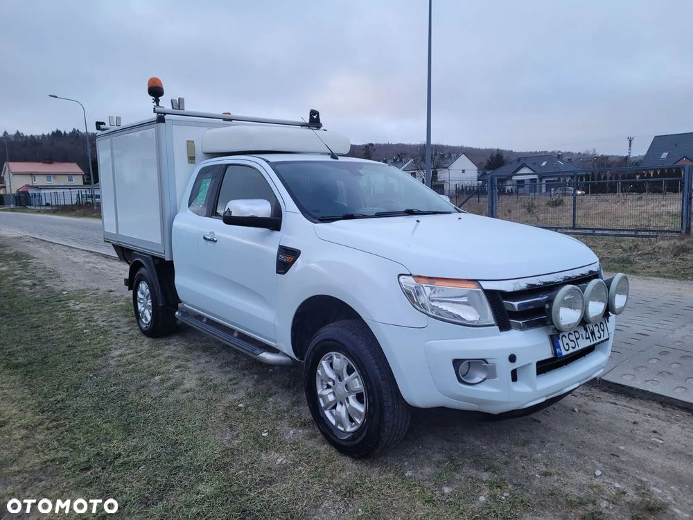 Ford Ranger XLT - 25