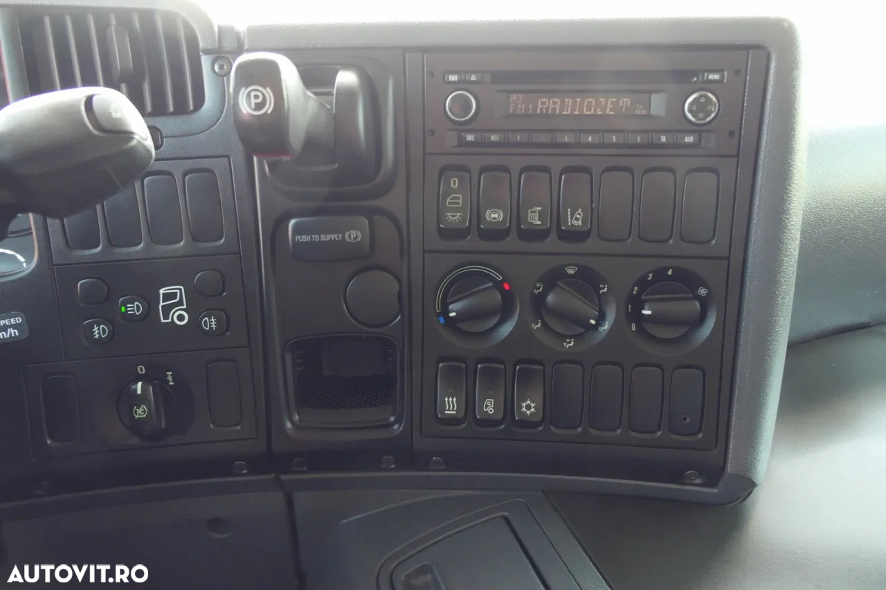Scania P 250 / Bufeta / Noptiera - lungime: 8,10 m / 2016 / EURO 6 / - 25