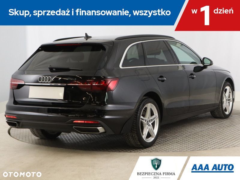 Audi A4 Avant - 7
