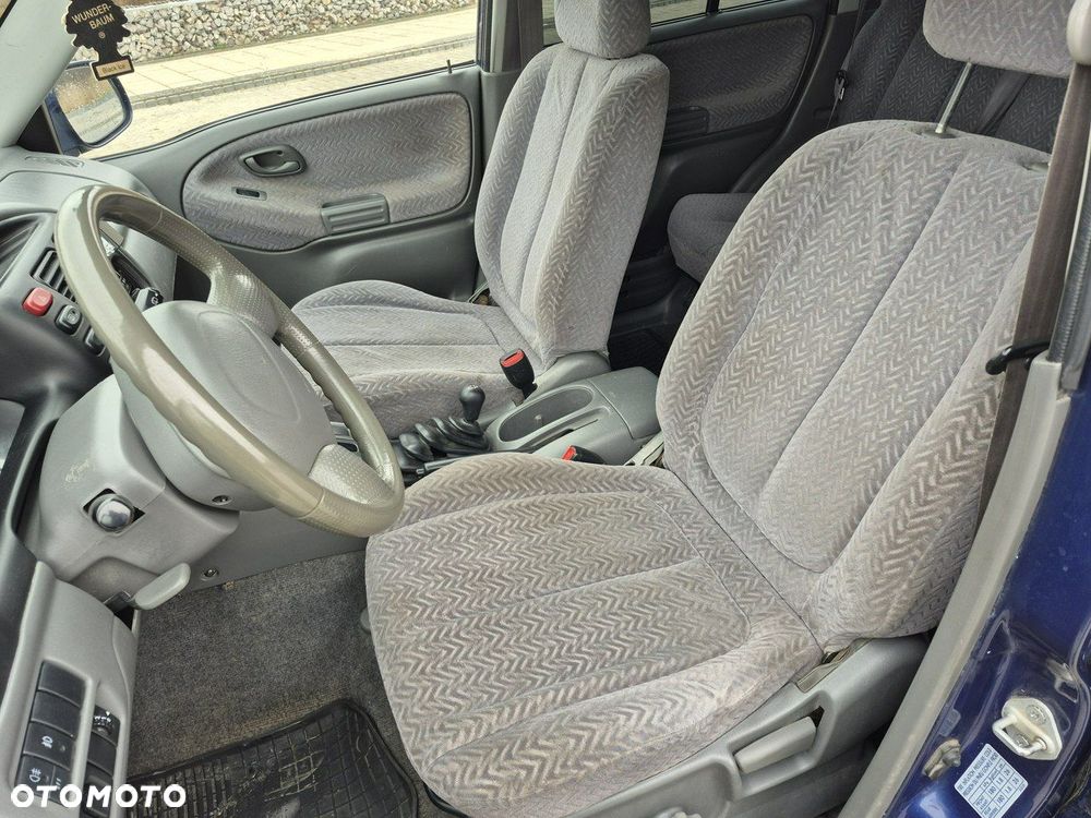 Suzuki Grand Vitara - 13