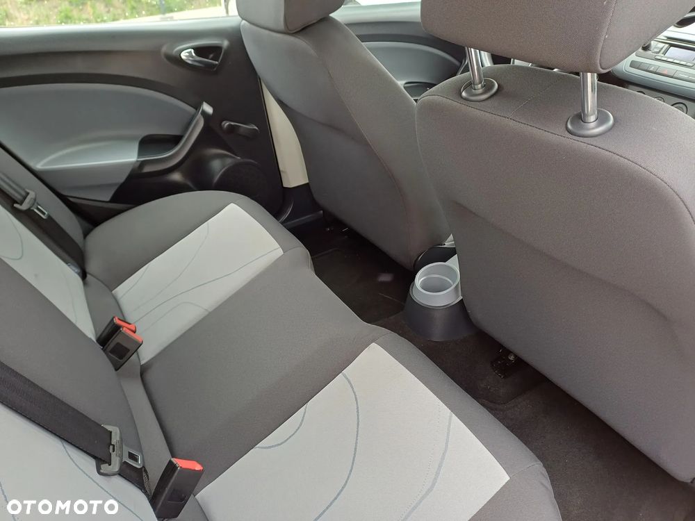 Seat Ibiza 1.2 12V Reference Salsa - 3