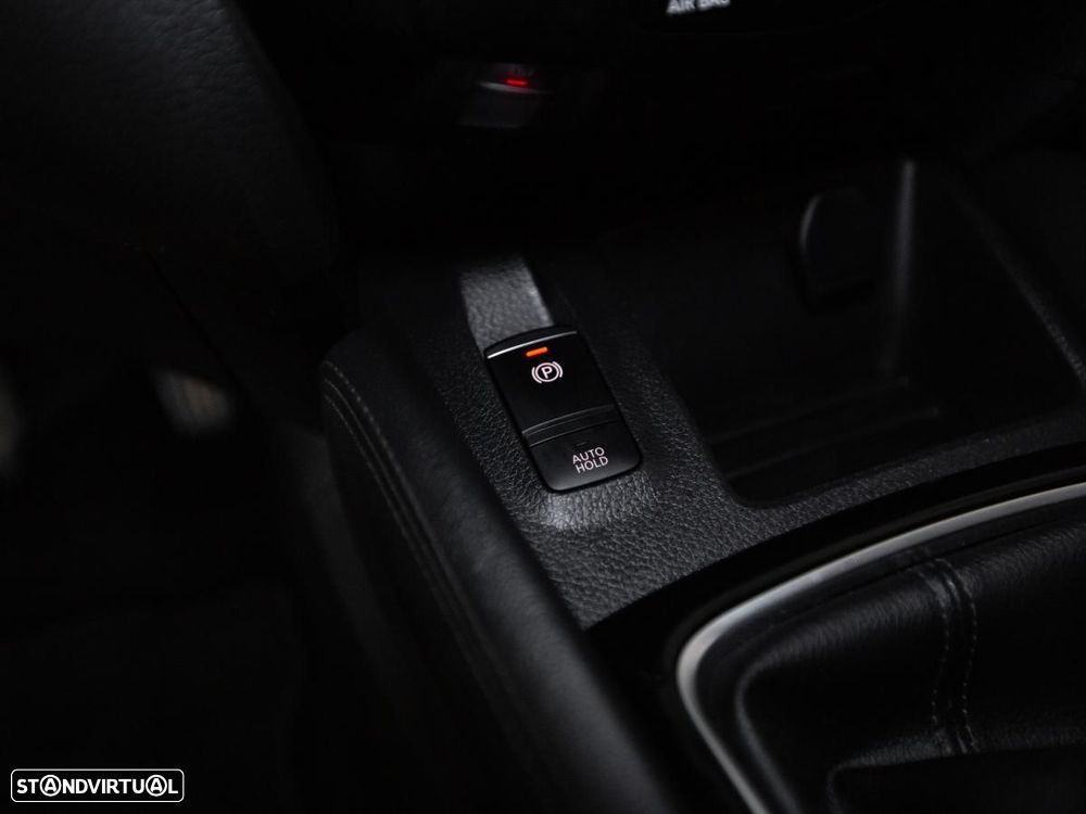 Nissan Qashqai 1.5 dCi N-Connecta - 22