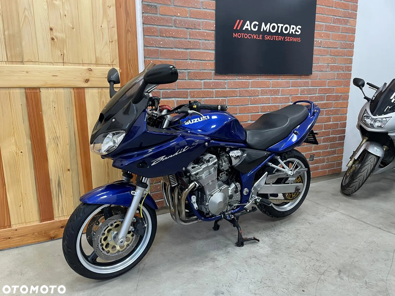 Suzuki Bandit - 16