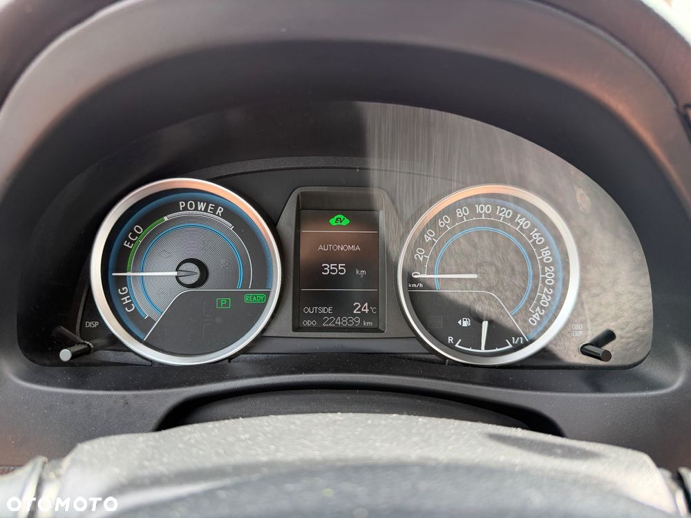 Toyota Auris - 12