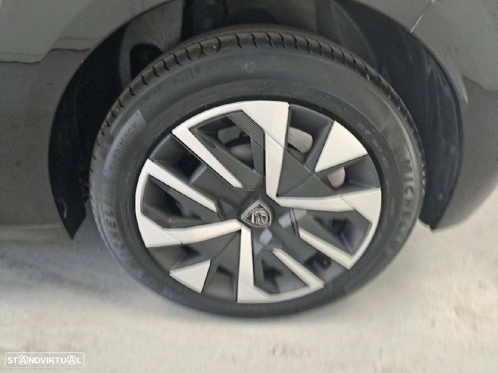 Peugeot 208 1.2 PureTech Active - 11