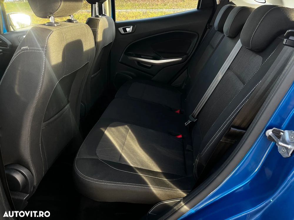 Ford EcoSport - 11