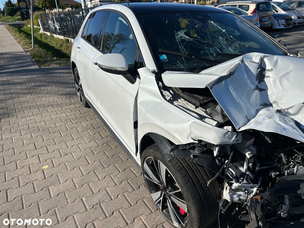 Volkswagen Golf 1.4 eHybrid OPF DSG GTE - 27