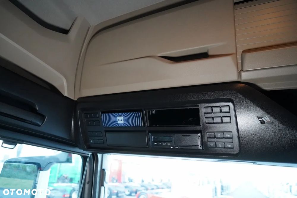 MAN TGX 18.470 / GM / RETARDER / KLIMA POSTOJOWA / NAVI - 32