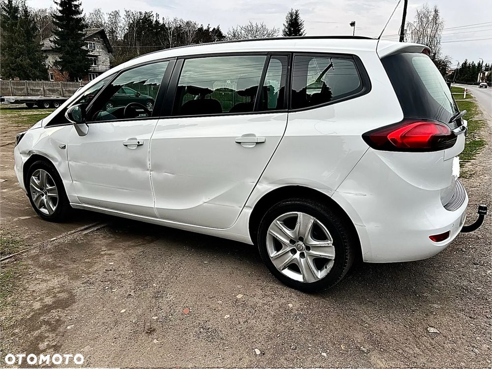 Opel Zafira - 4