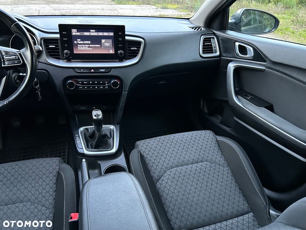 Kia XCeed 1.4 T-GDI M - 18