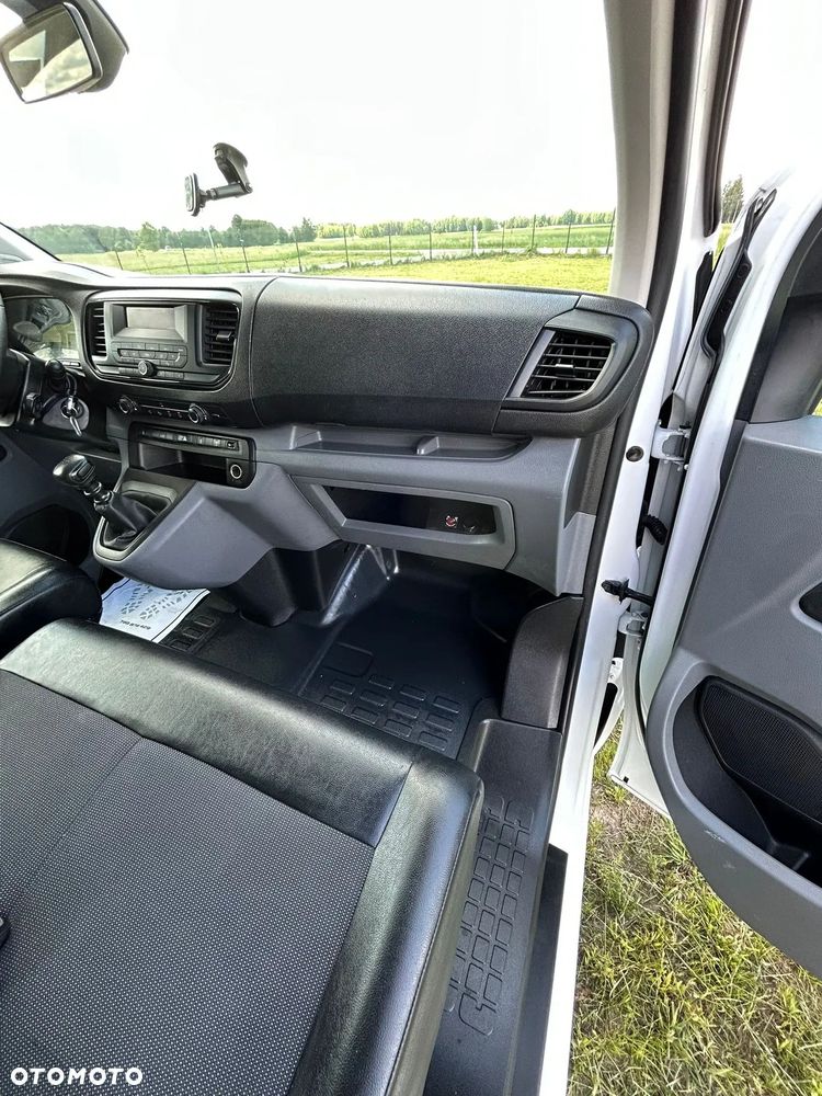 Opel Vivaro - 9