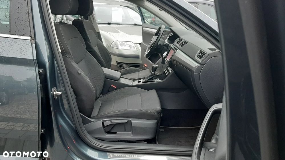 Skoda Superb 1.4 TSI ACT DSG Active - 18