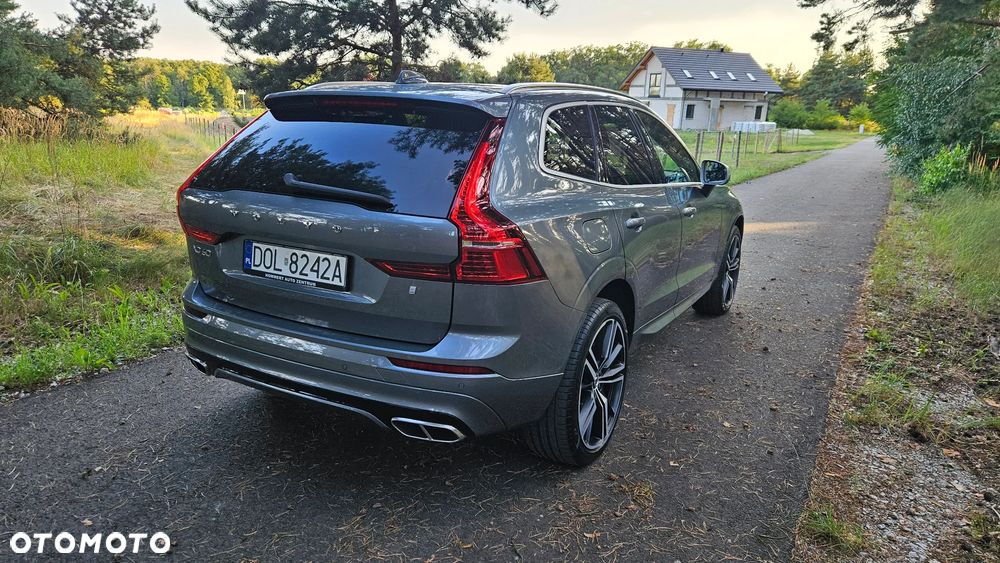 Volvo XC 60 D5 AWD Geartronic RDesign - 6