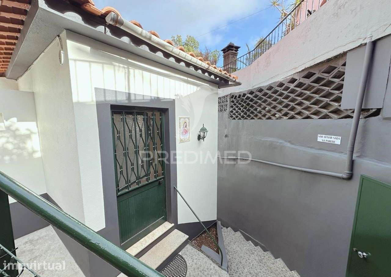 Moradia T2 Renovada com Logradouro – Monte, Funchal - Grande imagem: 2/12