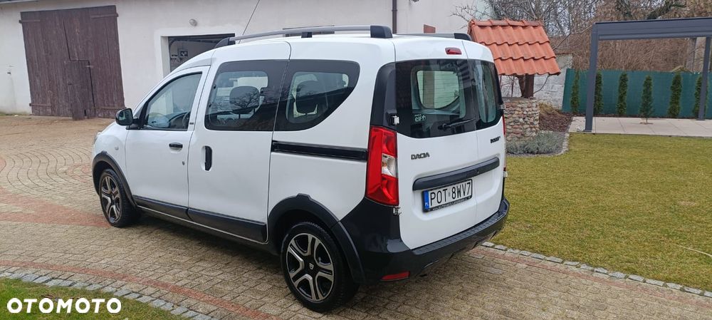 Dacia Dokker 1.6 SCe Stepway - 4